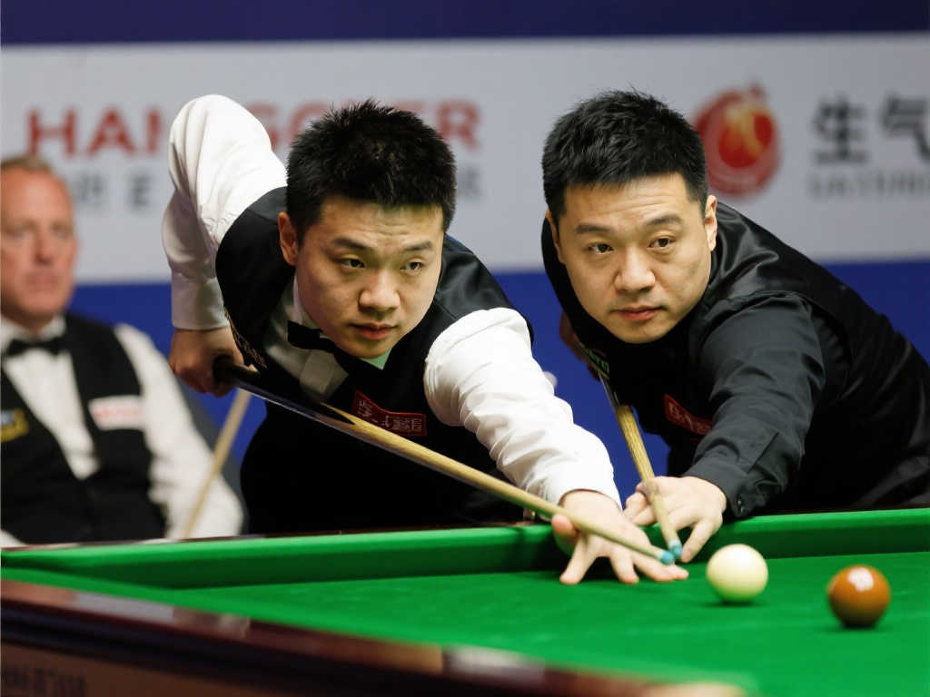台球皇帝亨德利:赵心童夺冠或刺激丁俊晖,他形象佳商业价值高 台球皇帝亨德利:赵心童夺冠或刺激丁俊晖,他形象佳商业价值高